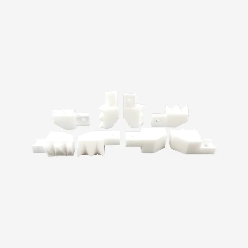 精密機械加工されたセラミックプレートとコンポーネント